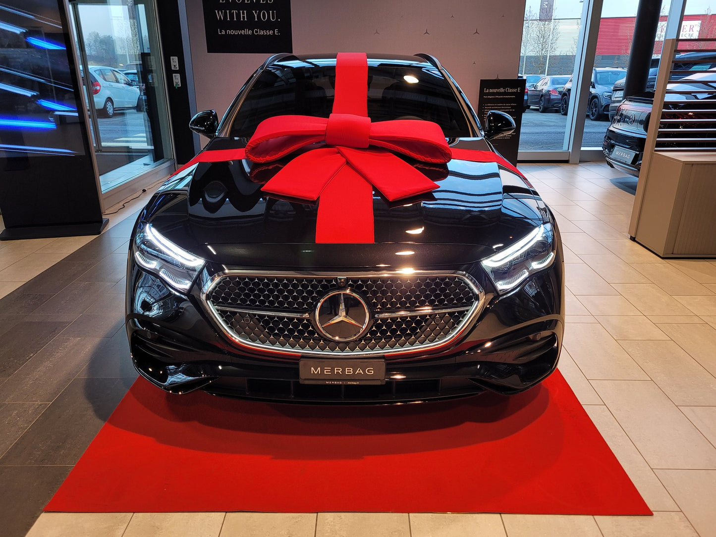 Giant Classic Car Bow