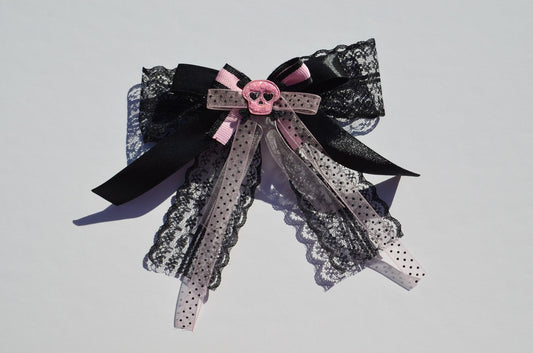 Glamorous Gift Bow - Skull & Burlesque