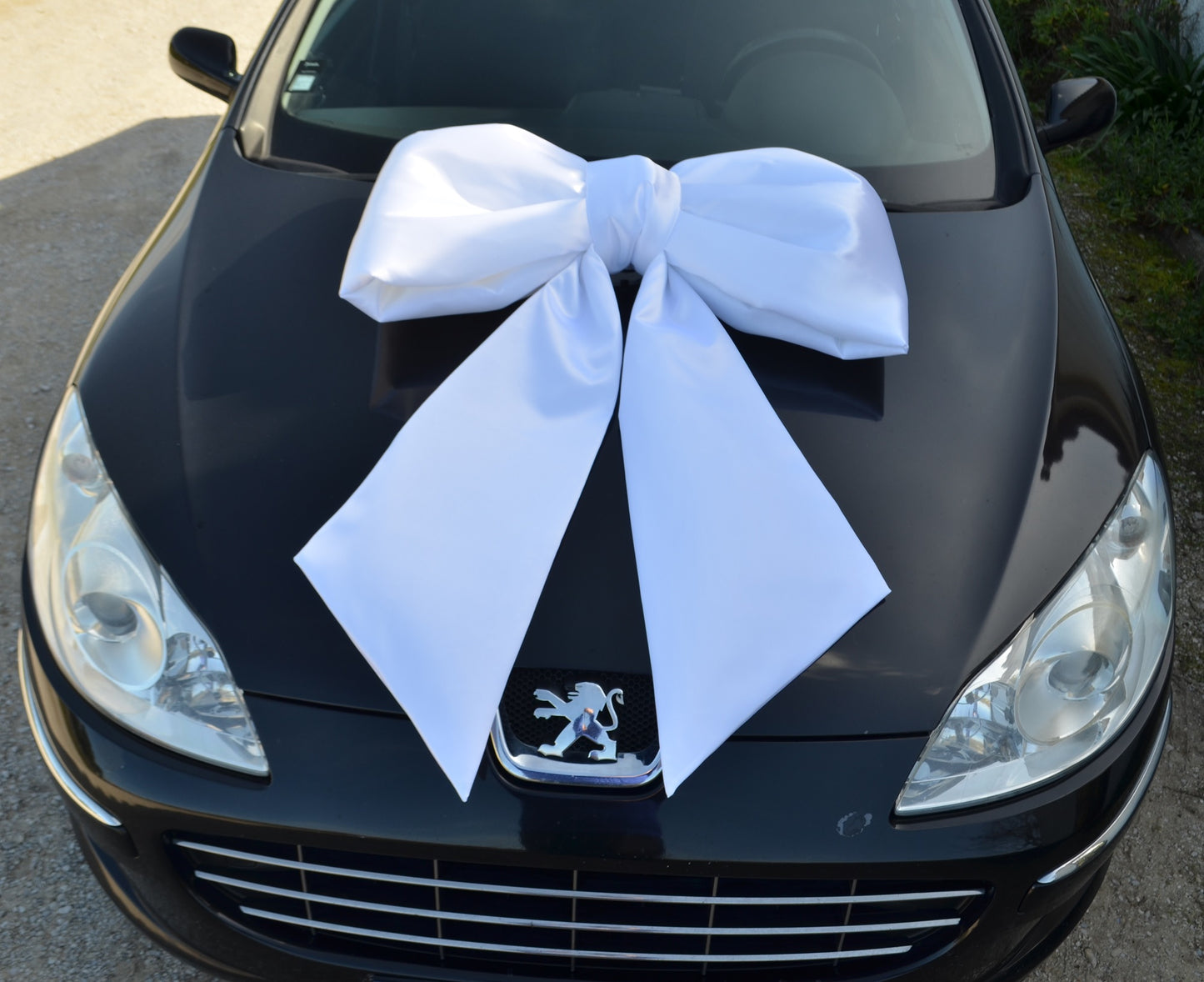 Big Satin Bow - Perfect look for Weddings